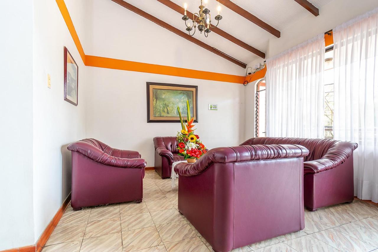 Hotel Puerta Del Sol Popayán Exterior foto